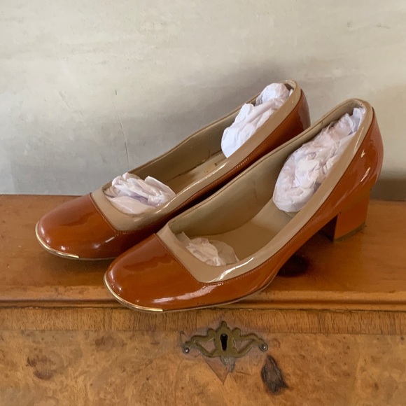 For Ellie - Picture 2 of 16